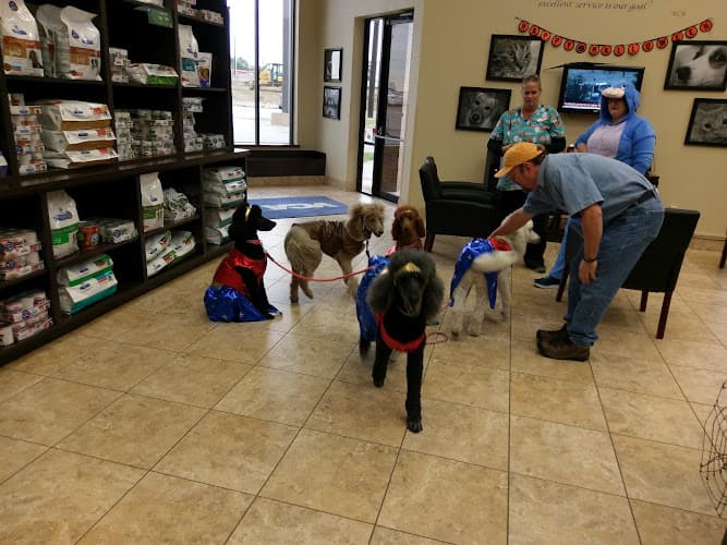 VCA Metroplex Animal Hospital & Pet Lodge